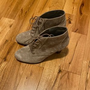 Taupe suede shoes size 9